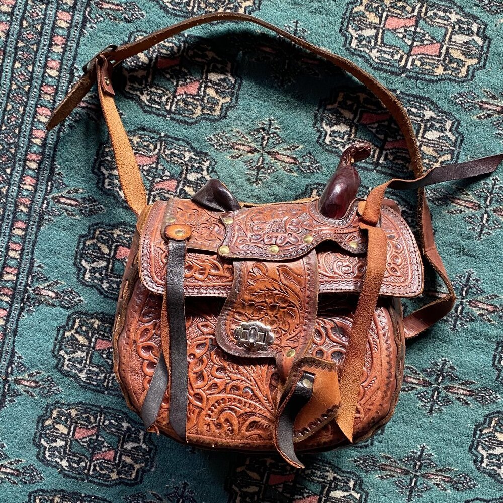 Genuine Leather Unique Vintage Saddle Purse